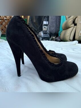 BAKERS FRINGE EDGE HEELS | Y2K